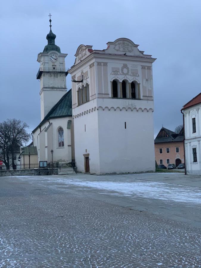 Ubytovanie Athena Aparthotel Poprad Luaran gambar