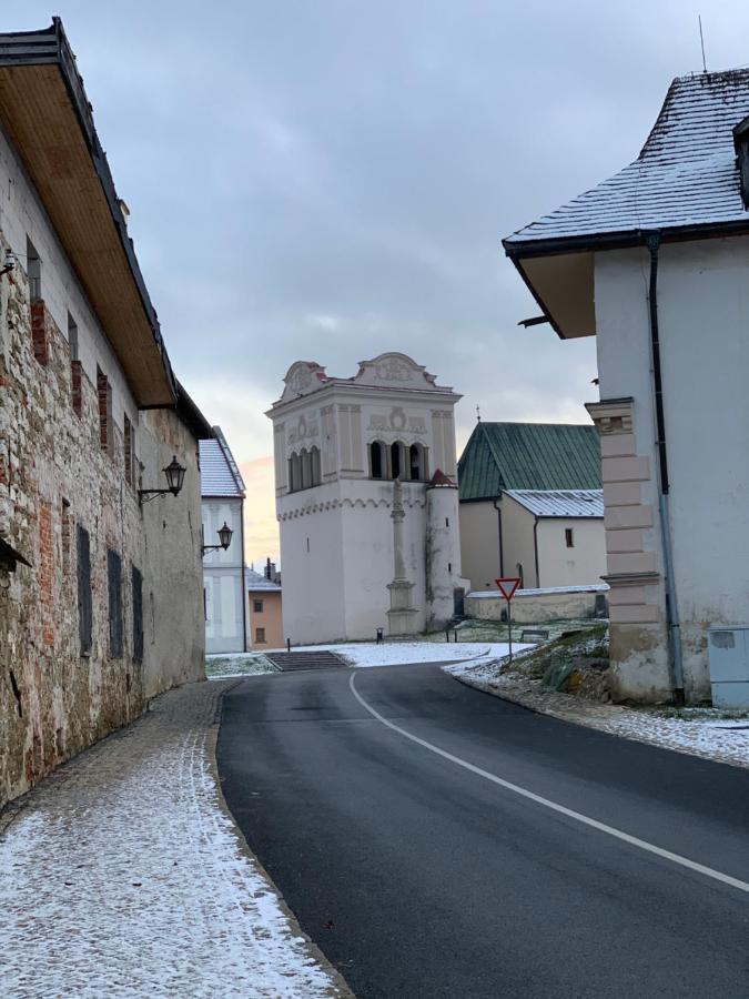 Ubytovanie Athena Aparthotel Poprad Luaran gambar